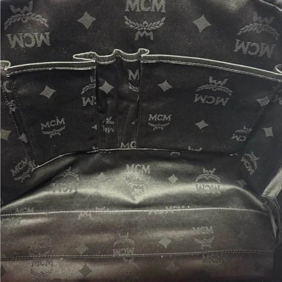 MCM Black Leather Men's/Women’s Laptop/Briefcase Bag - Picture 13 of 16